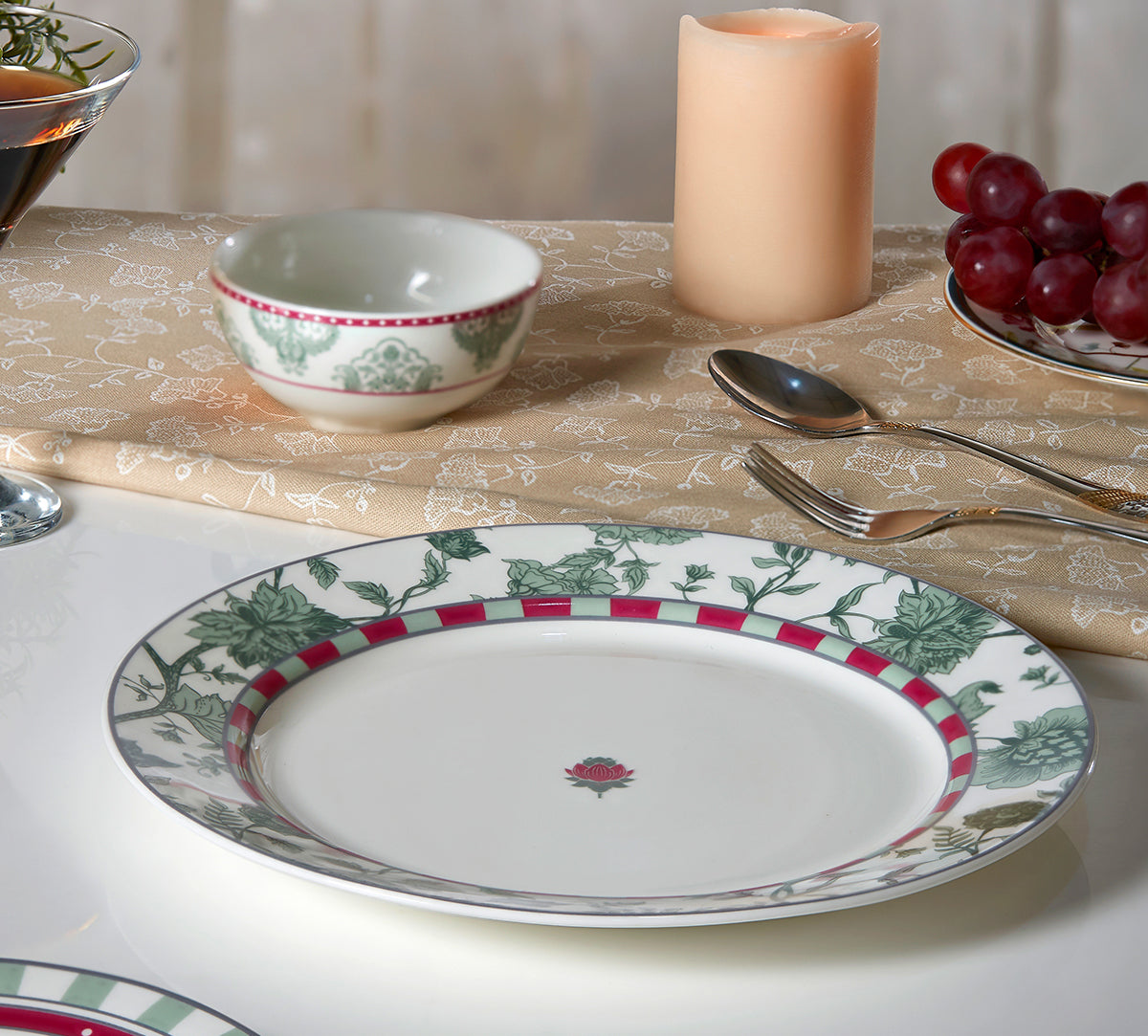 India Circus Sage Luxe Dinner Plate 10.5" 1 Pieces