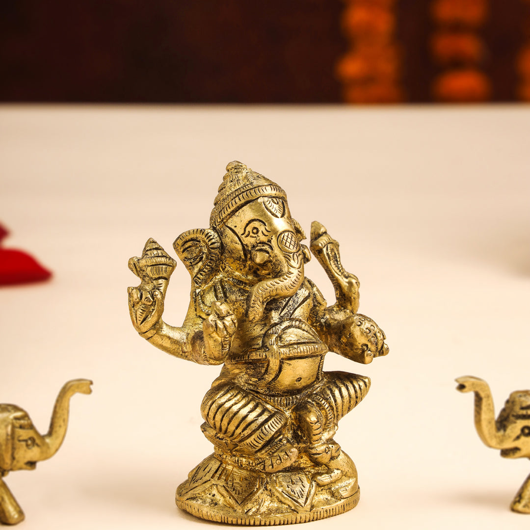 Brass Ganesha Idol With Elephants Combo