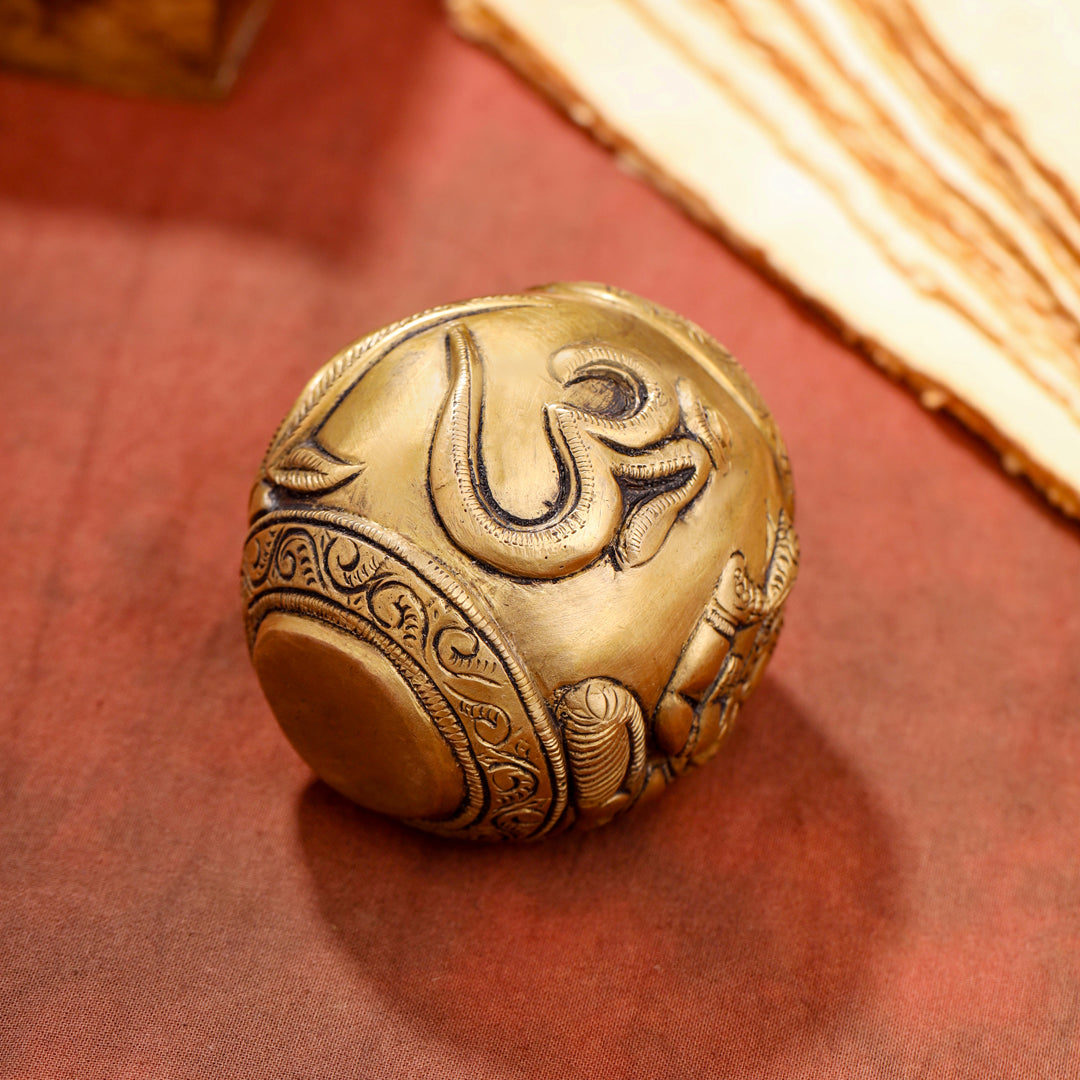 Brass Circular Paper Weight (3 Inch)