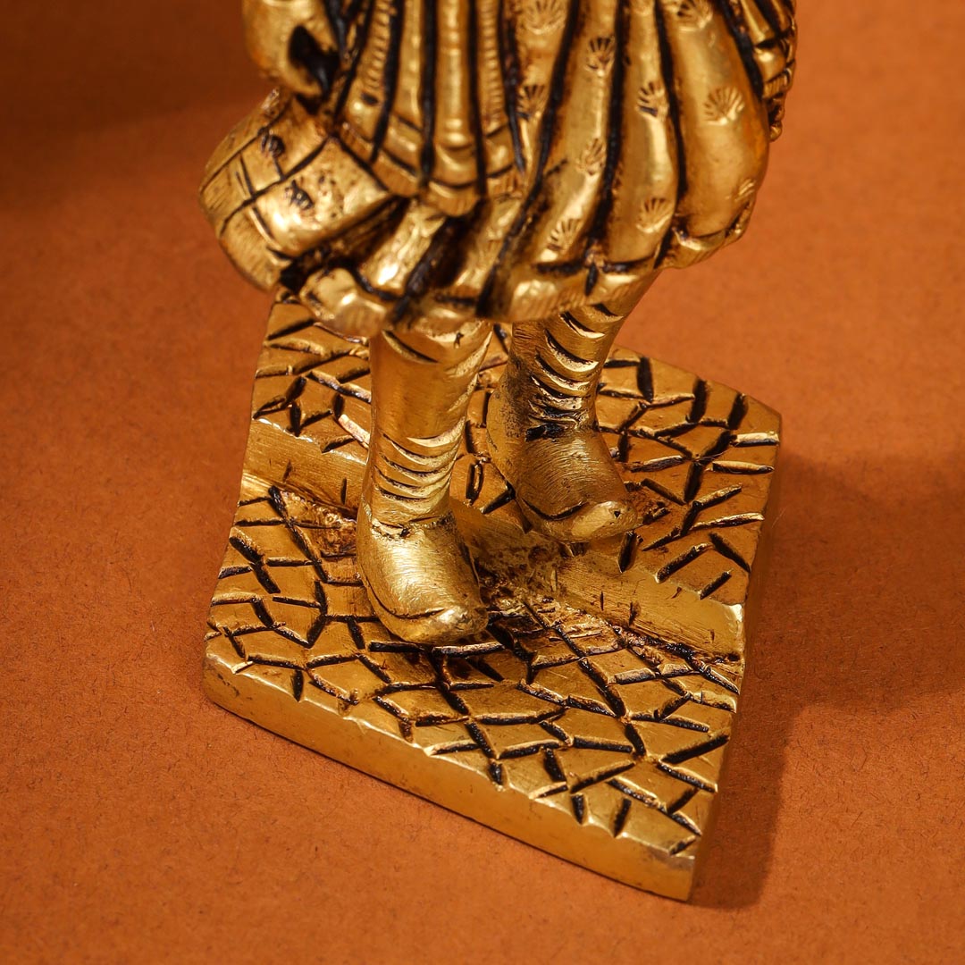 Brass Superfine Chatrapati Shivaji Maharaj Idol (4.2 Inch)