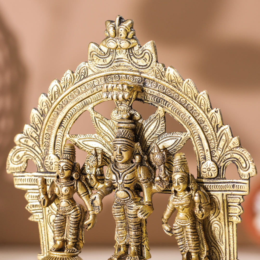 Brass Lord Balaji With Sri Devi And Bhudevi With Prabhavali (5.5 Inch)