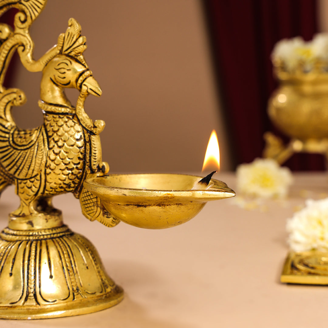 Brass Peacock Anna Lamp (8 Inch)