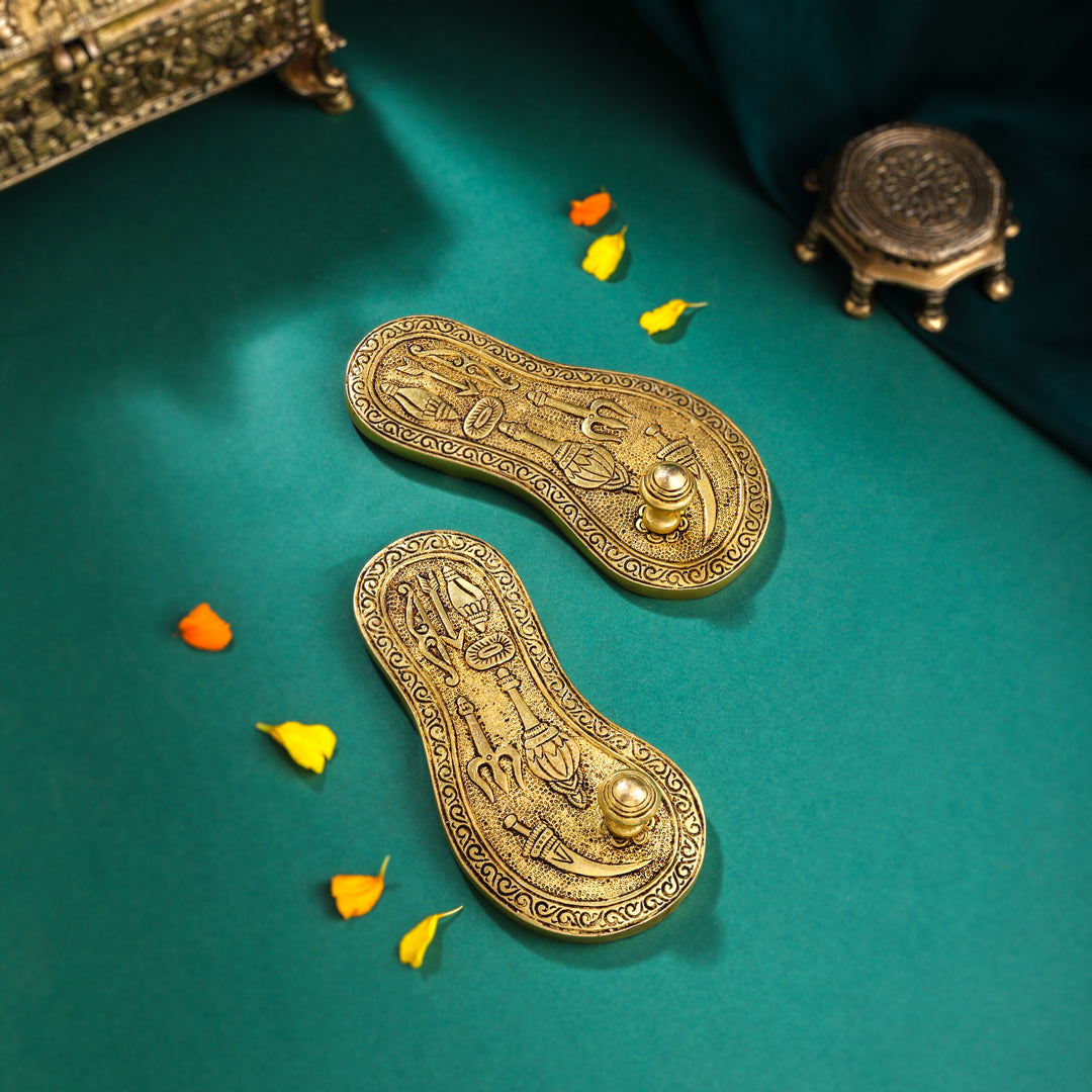 Brass Charan Paduka Set (6.5 Inch)