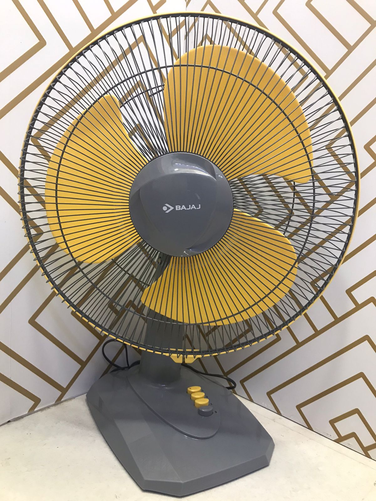 BAJAJ 16", RAPIDO H/S, TABLE, GREY YELLOW