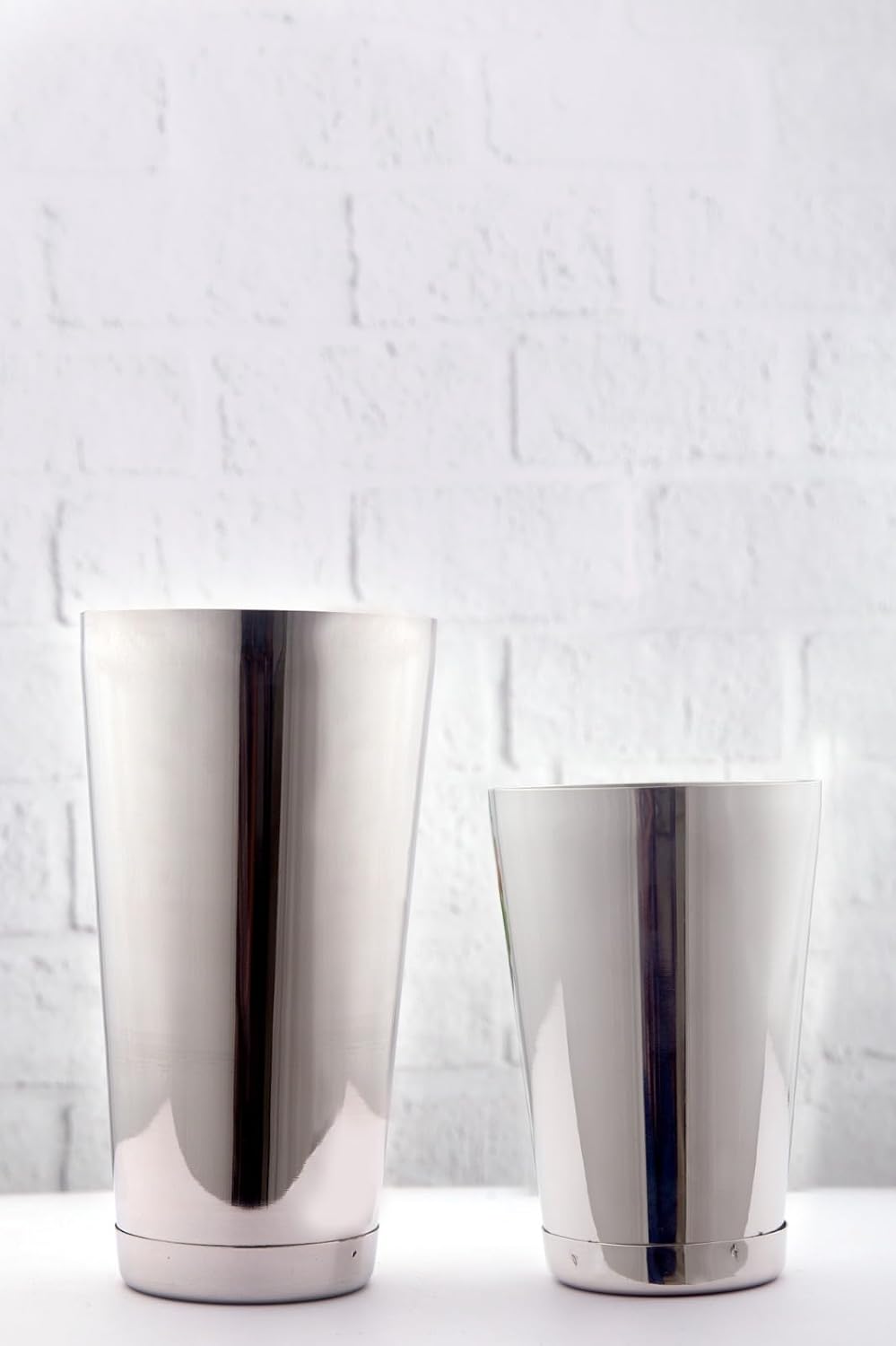 Dynore Stainless Steel Mixing Boston Cocktail Shaker, Professional Bartender Shaker Kit Weighted 750/540 ml Each - Set of 2