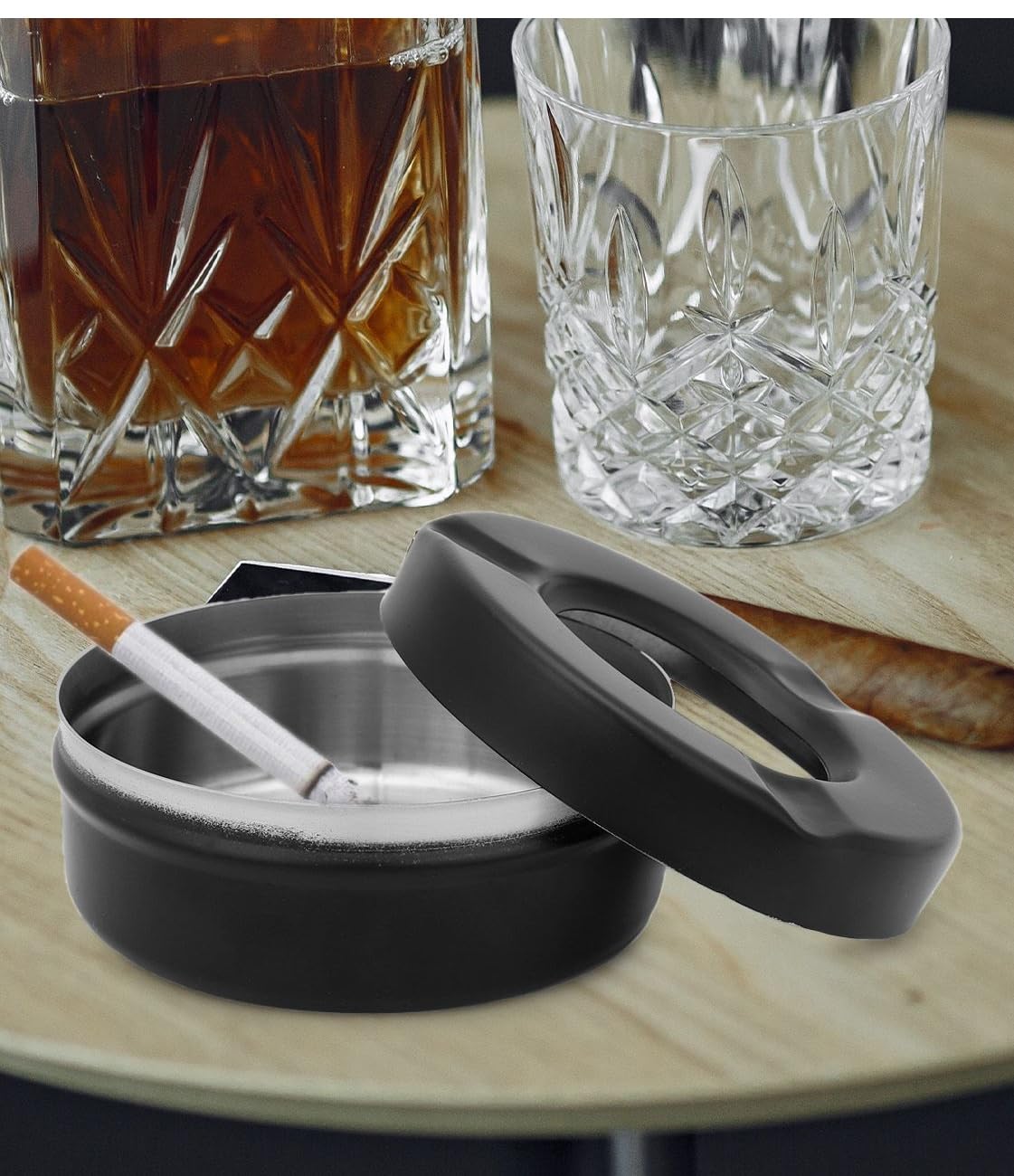 Dynore Stainless Steel Black Lid Cigarette Ash Holder Tray for Home, Office and Bar Set Of -1