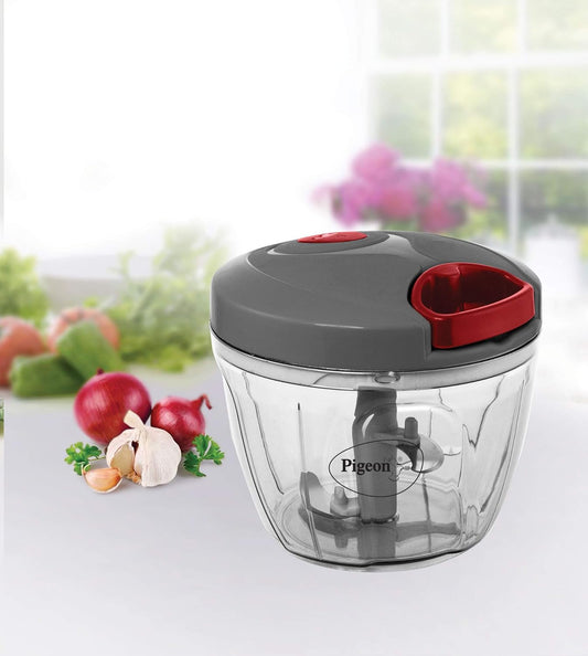 Pigeon Plastic Large Handy and Compact Chopper with 3 Blades for Effortlessly Chopping Vegetables and Fruits (14646, 650 ml, Grey)