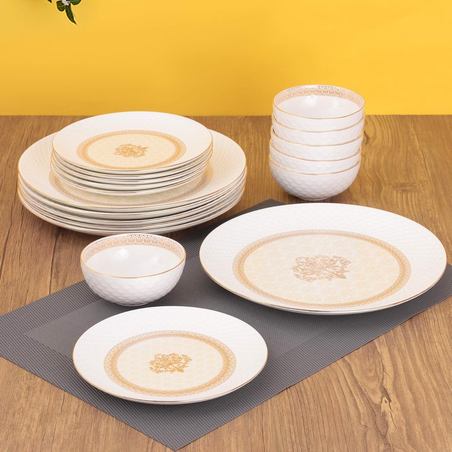 Clay Craft Ceramic Ripple Solid Dinner Set of 18 Pieces, Jaisalmer