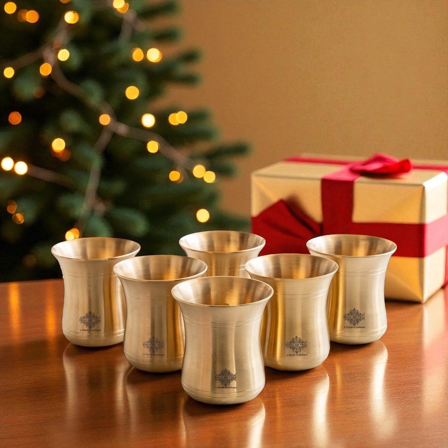 Pure Brass Curved Design Plain Glass With Lines