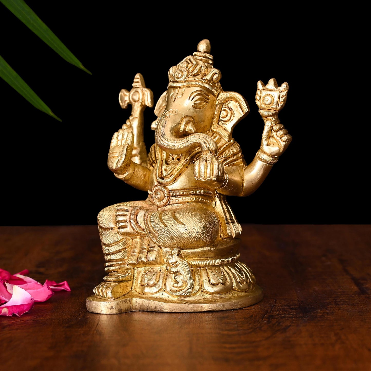 Brass Superfine Ganesha Idol (4.8 Inch)