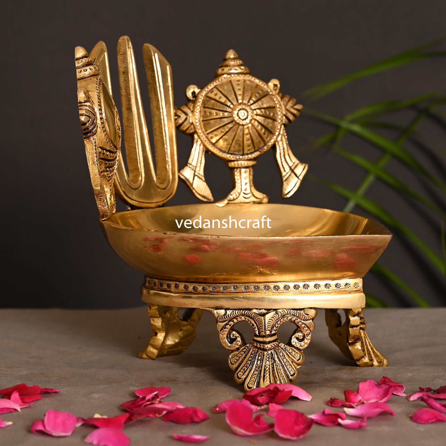 Brass Superfine Shankh Chakra Namah Diya (6.8 Inch)