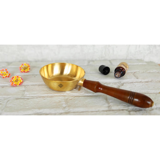 Brass Matt Finish Oil Warmer Bowl With Wooden Handle, Length-22.86 cm