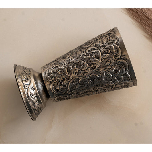 Hand-Embossed Aluminium Flower Vase | Elegant Decorative Glass Design | 17 cm Diameter