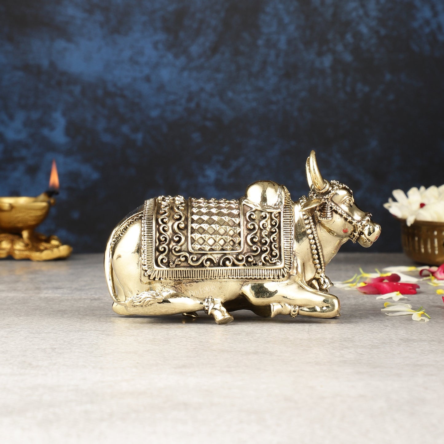 Brass Superfine Nandi Idol - 5.5"