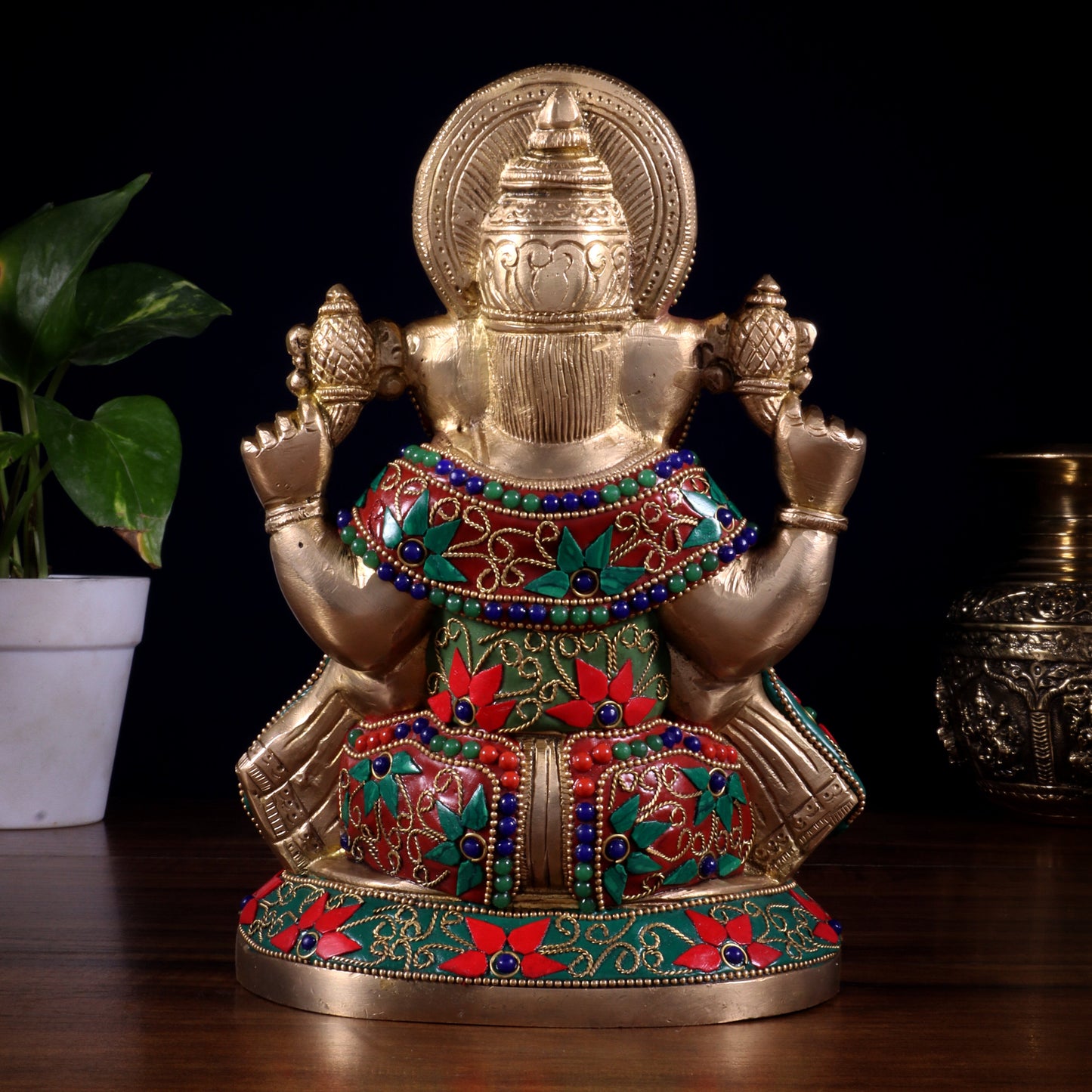 Pure Brass Lord Ganesha Statue – Unique Floral Stonework (8 Inch)