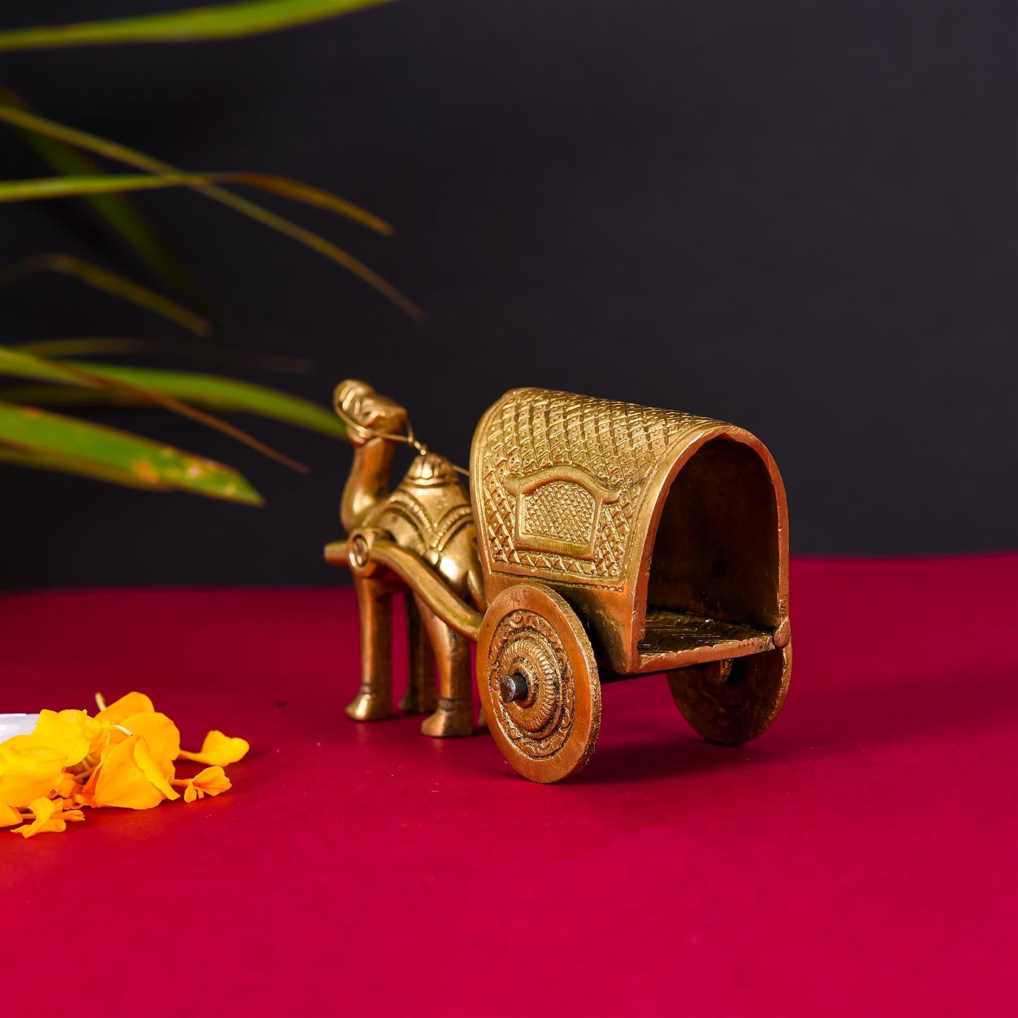 Brass Handmade Camel Cart (3 Inch)