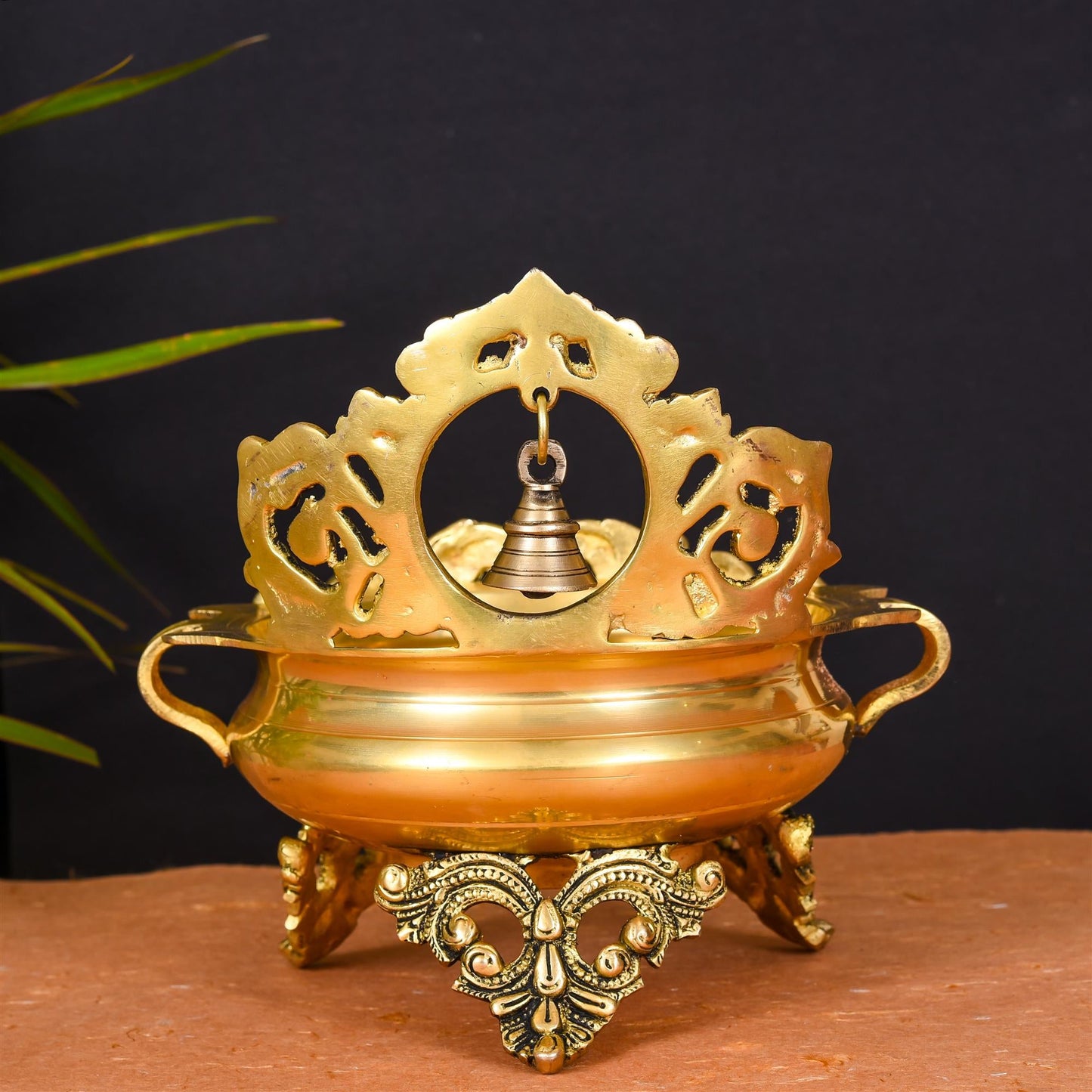 Brass Urli With Bell (8.5 Inch)