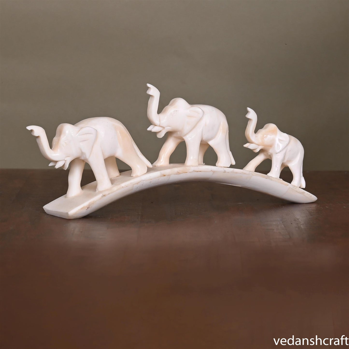 Elephant Family Showpiece (3.2 Inch)