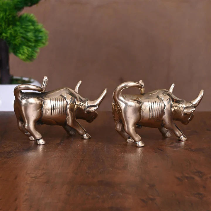 Brass Bull Figurine Pair (3 Inch)