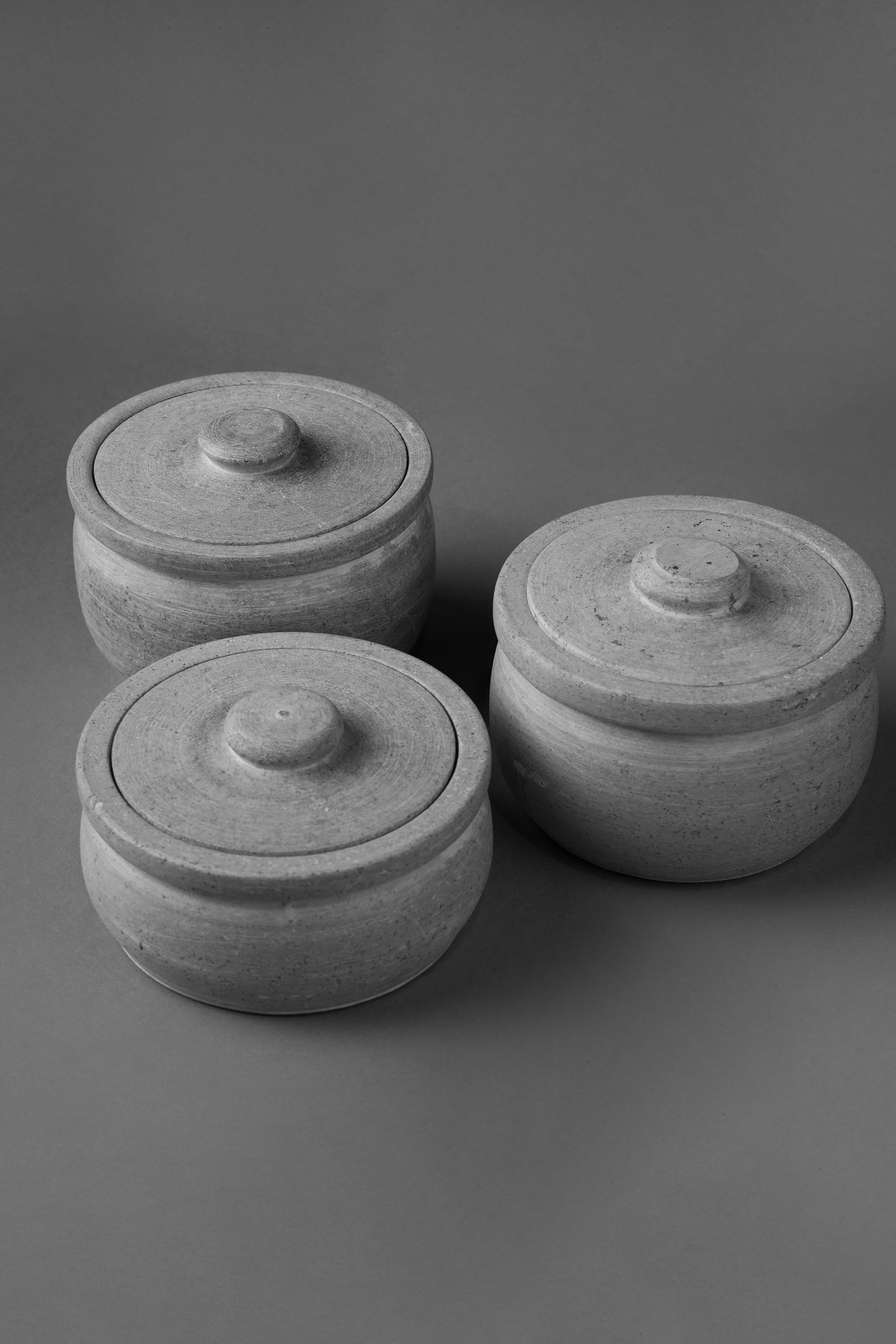 Soap Stone Traditional Curd Setter/ Storage Container Small (500-550 ml)