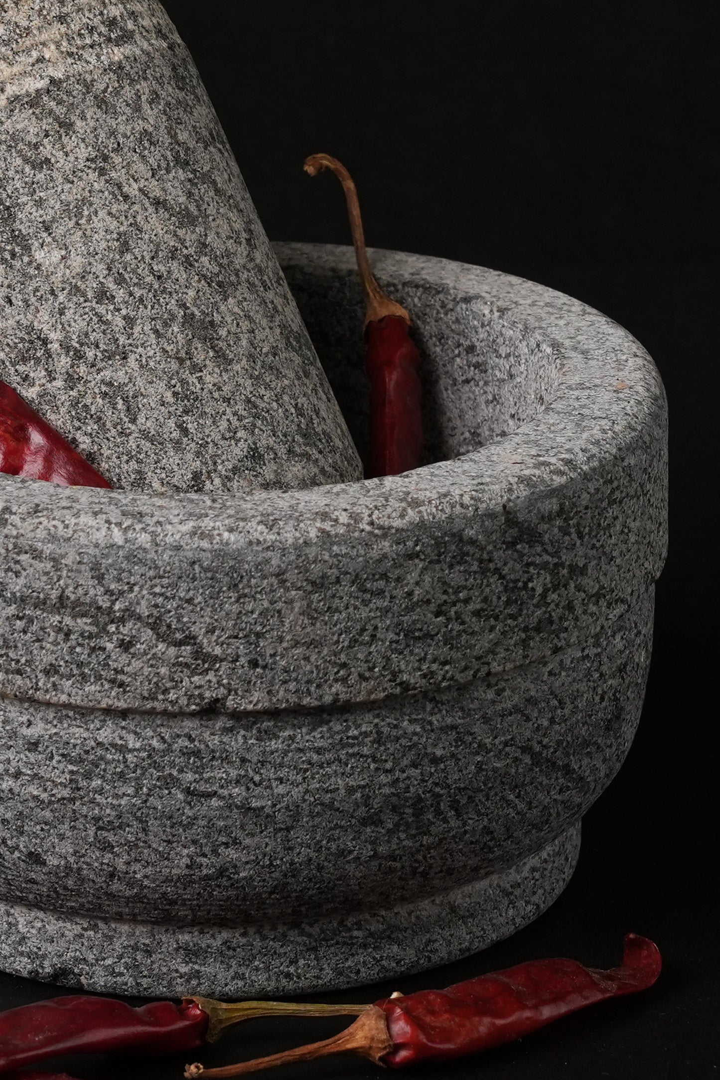 Premium Uthukuli Stone Mortar and Pestle (Circular)