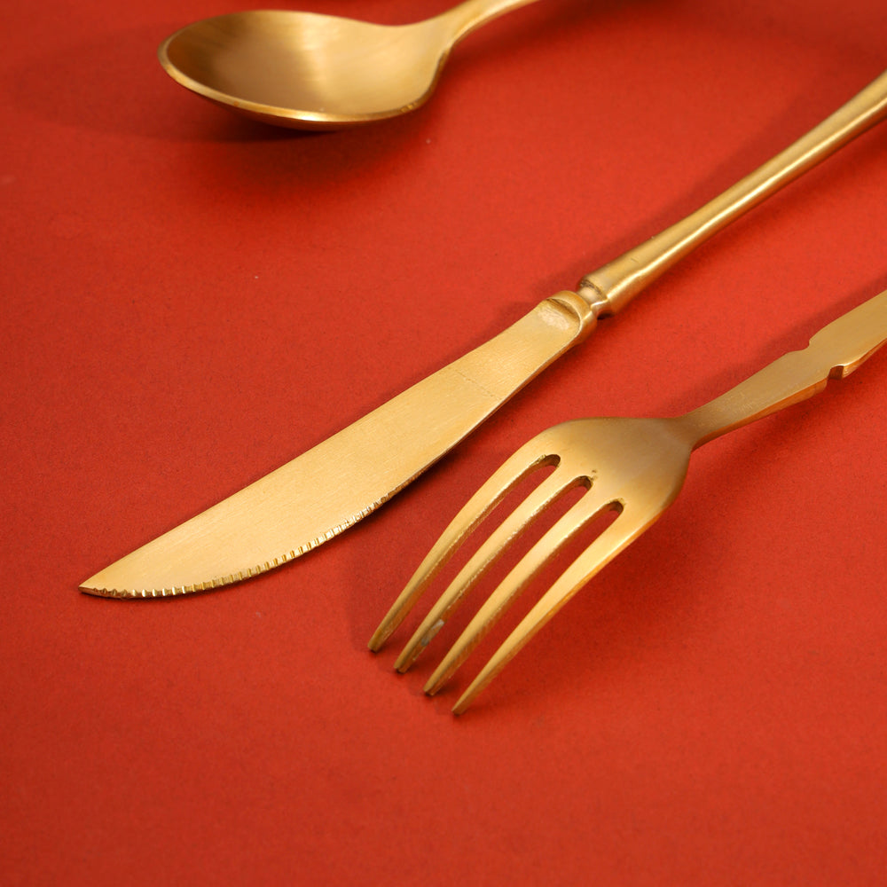Brass Cutlery Set (Set Of 4)