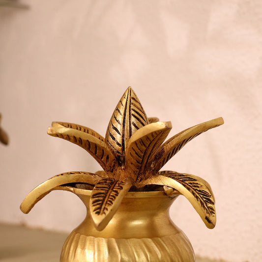 Brass Kalash with Coconut & Leaves (5 INCH)