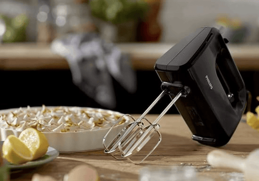 Philips HR3705/10 300 Watt Lightweight Hand Mixer, Blender with 5 speed control settings, stainless steel accessories and 2 years warranty