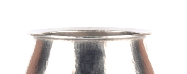 EEYA CHOMBU(TIN VESSEL)