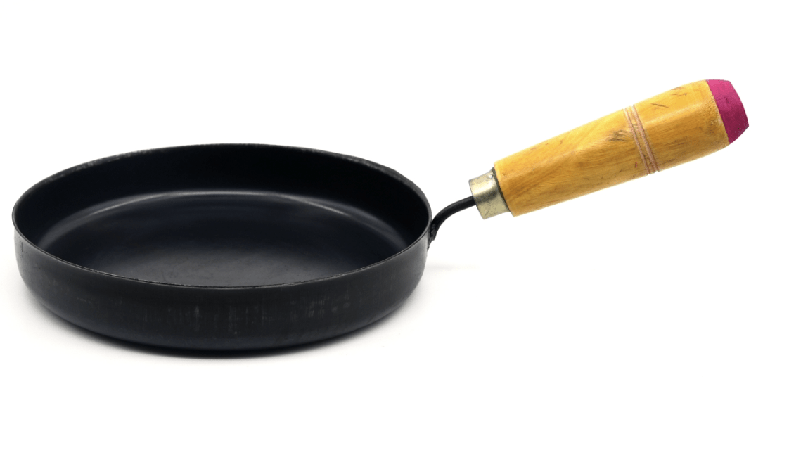 SEASONED IRON FLAT KADAI WITH WOODEN HANDLE