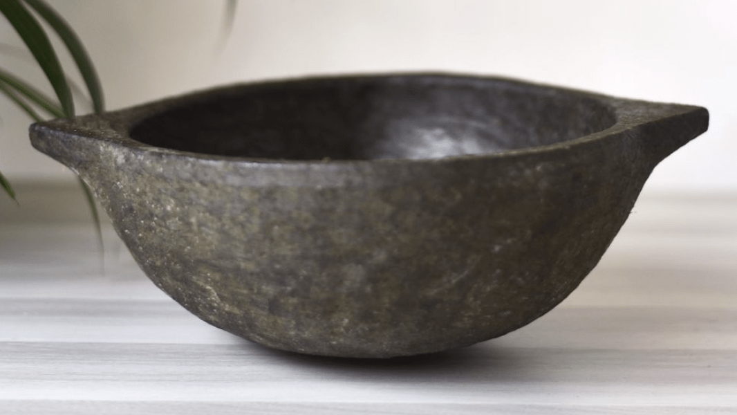 SEASONED SOAPSTONE KADAI