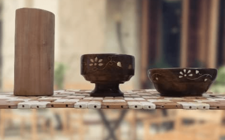 Wooden Dining Table mat Big