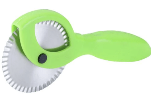 Anjali Karanji Cutter - Royal, 1 pc