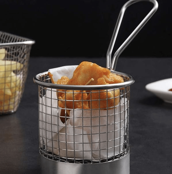 2 in1 Stainless Steel Round Basket for Frying Food or Placing Deep-Fried Chips, Snacks and Desserts, Essential Tool of Kitchen,Durable.