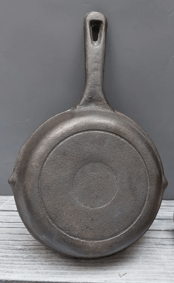 காஸ்ட் இரும்பு மினி ஸ்கில்லெட் | 6"/17 CM