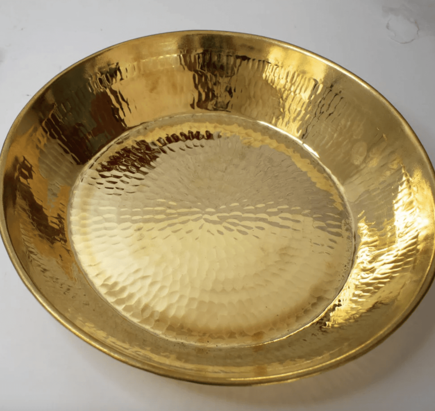 தகரம் பூச்சு இல்லாமல் பெரிய பித்தளை பராட் (ஜன்டியாலகுருவிலிருந்து)