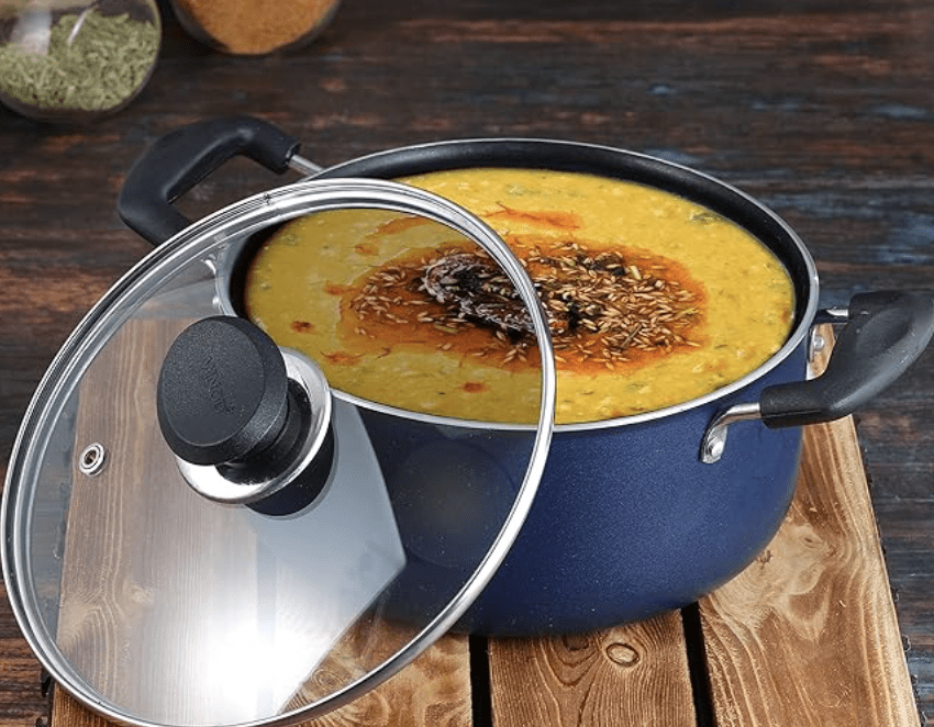 Vinod Zest Non-Stick Deep Saucepot with Glass Lid 5 Litres Capacity (24 cm Diameter) with Riveted Sturdy Bakelite Handles (Gas Stove Compatible) PFOA Free - 3mm Thickness, Blue