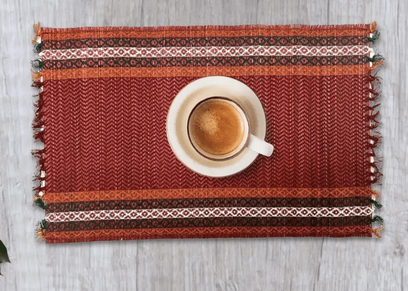 Handmade Dining Table Mats in Green (Set of 2/4/6) | Eco Friendly Tableware Sustainably Handwoven from Natural Grass