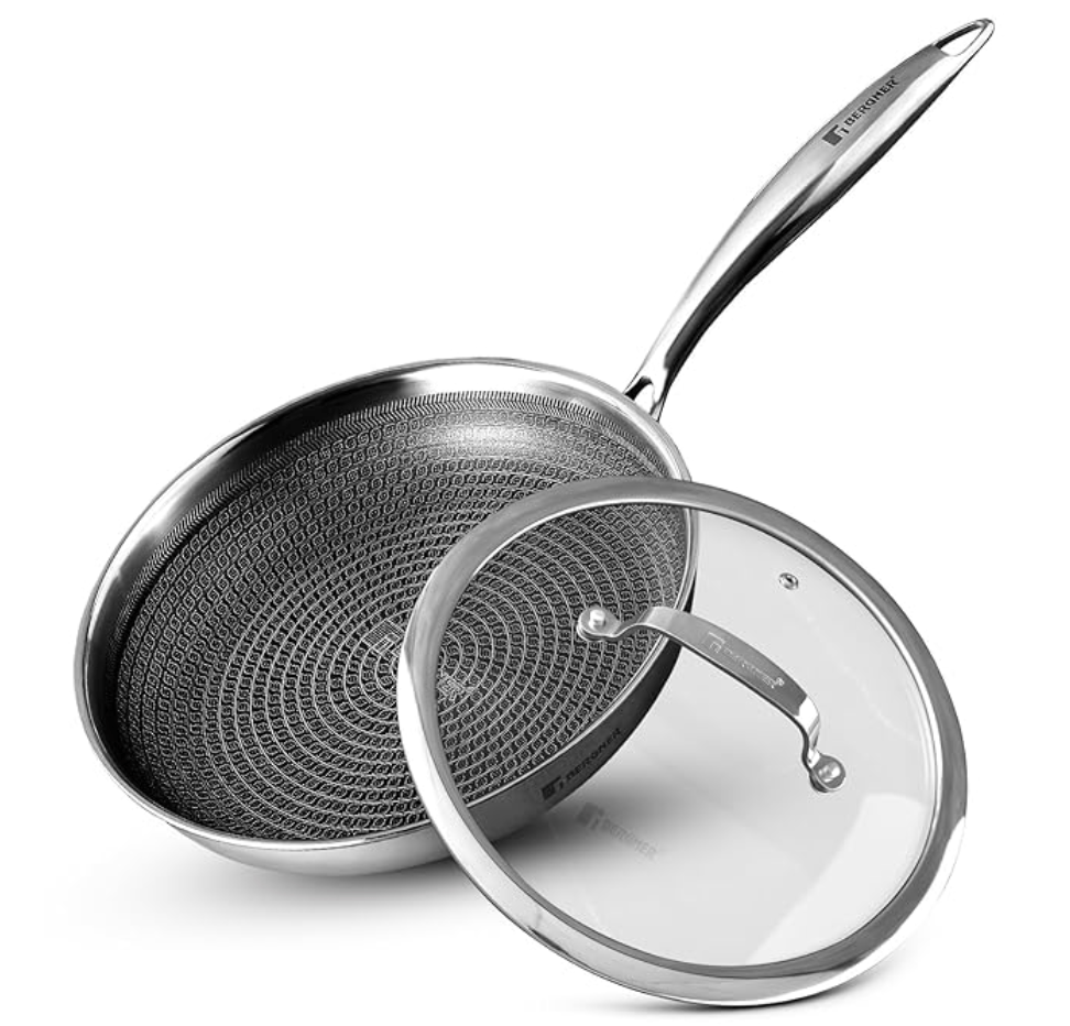 Bergner Hitech Triply Non-Stick 28 cm Frypan with Glass Lid, Frying Pan with Non-Stick Mesh Pattern Inside, Rivetless Handles, Metal Spatula Friendly, Induction Bottom and Gas Stove Ready