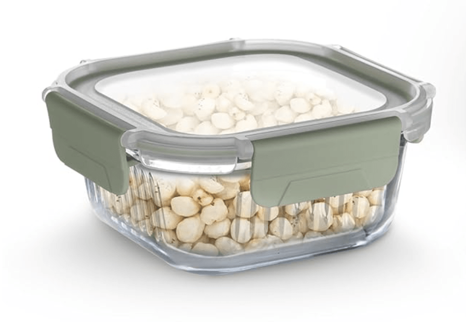 BERGNER Smart Lock Borosilicate Square 800ml Food Container for Kitchen/Tiffin, Air-Tight Lid with Locking Tabs, Space Saving, Stackable, Microwave and Oven Safe, Food Safe, Dishwasher Safe - Green
