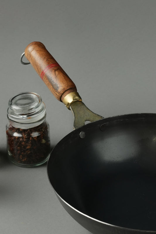 Pure Iron Flat Bottom Wok (10" Inches)