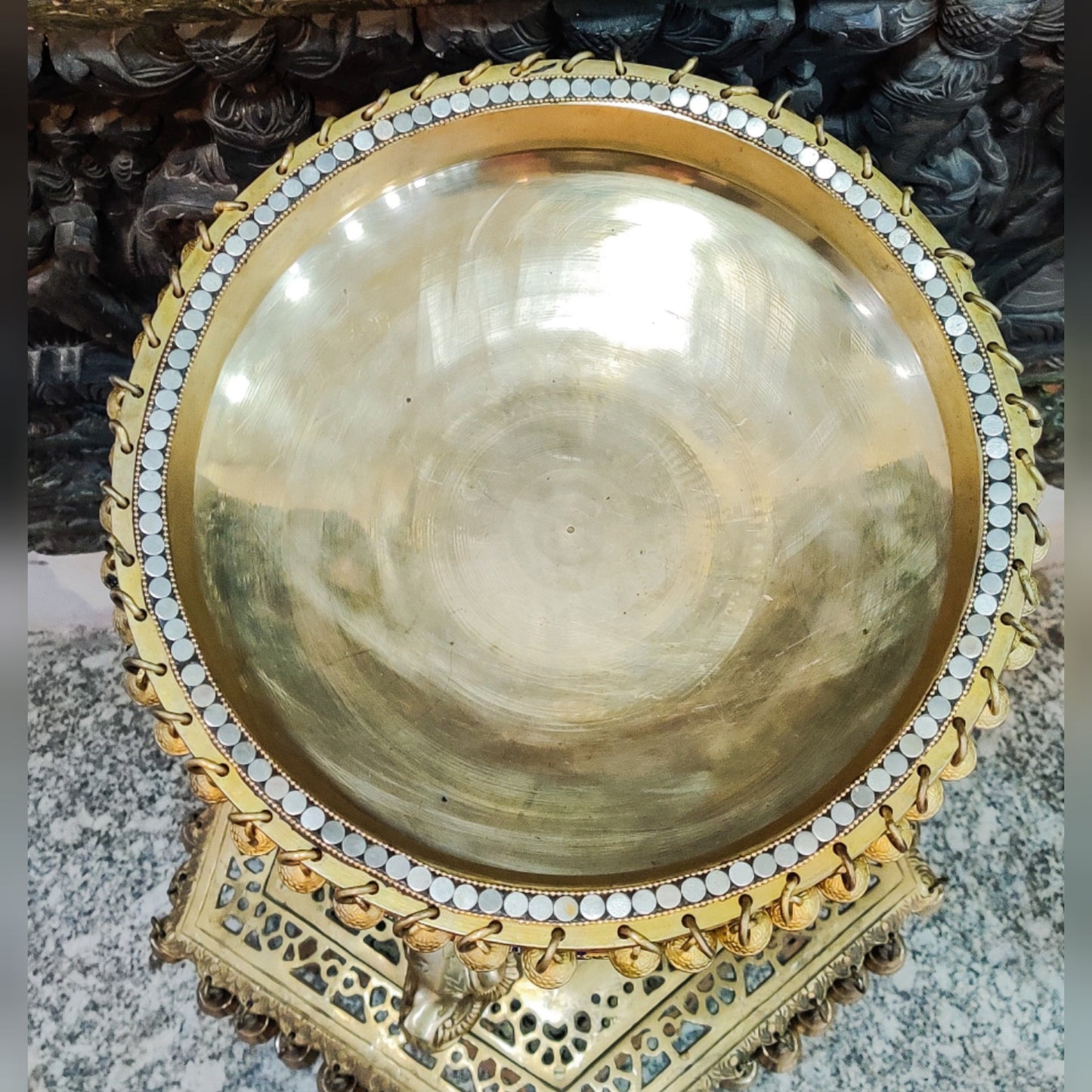 Brass Big urli With stand 25"