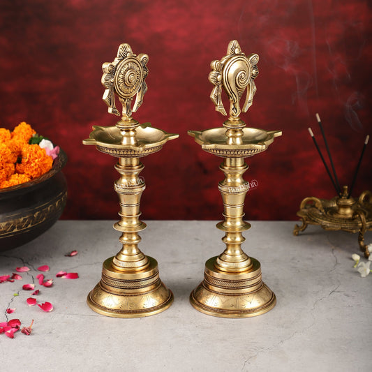 Brass Superfine 12-Inch Shankh and Chakra Oil Lamp Vilakku