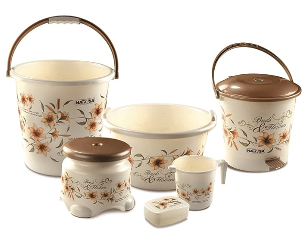 Nayasa Deluxe Small Bathroom Plastic Bucket and Mug Set, 6-Pieces, Brown