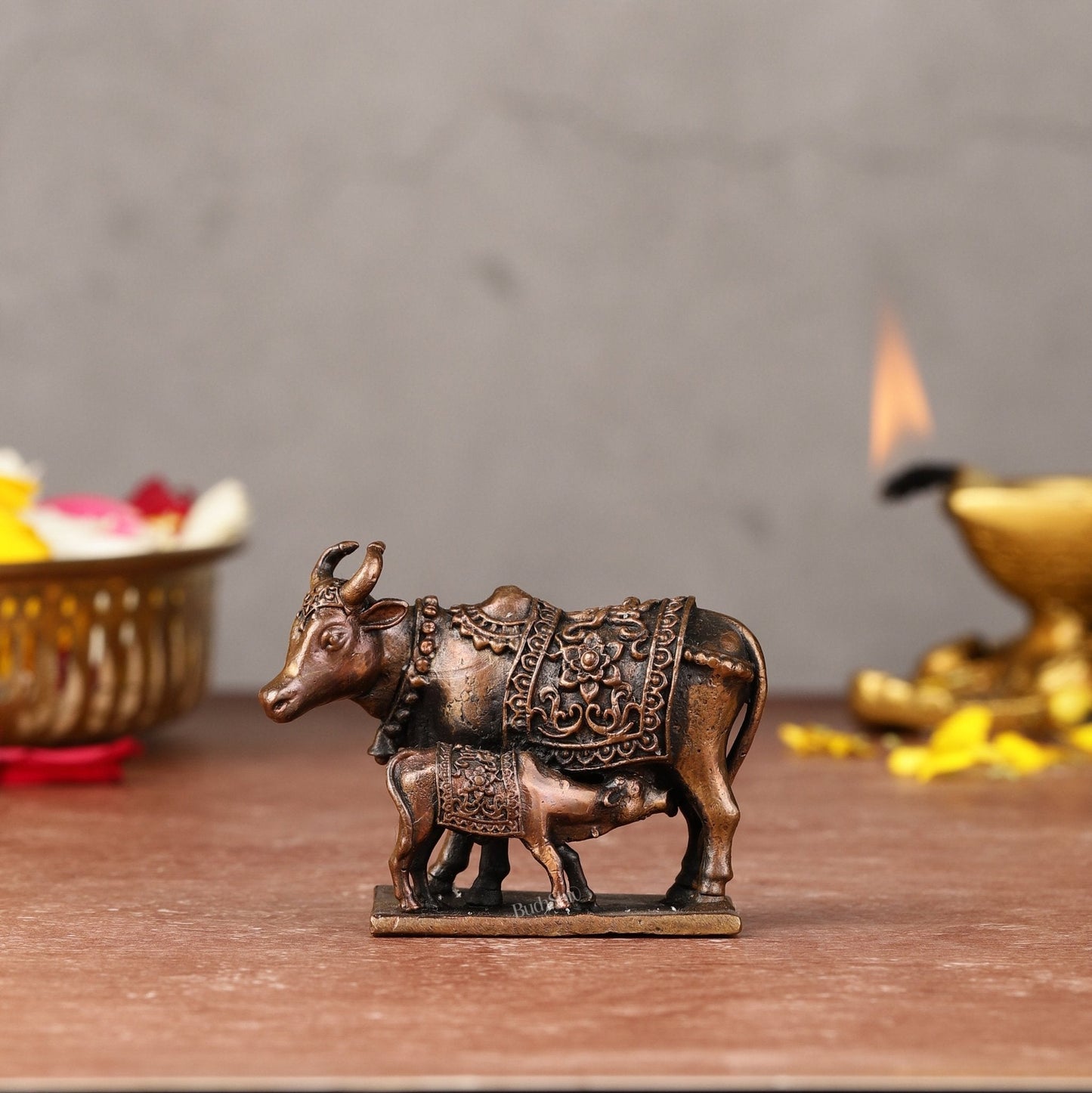Pure Copper kamdhenu cow Gomatha Vigaraha - with Calf Idol, 2"