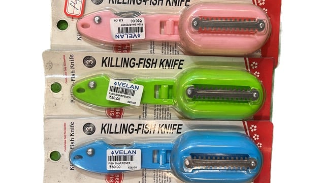 Ultra-Sharp Multi Peeler: Quickly Peel Fruits & Vegetables with Ease!