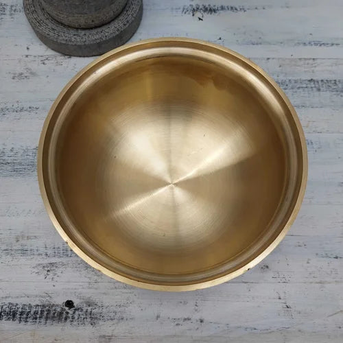 Bronze Vengala Chatti /Kaiya Uruli- Small