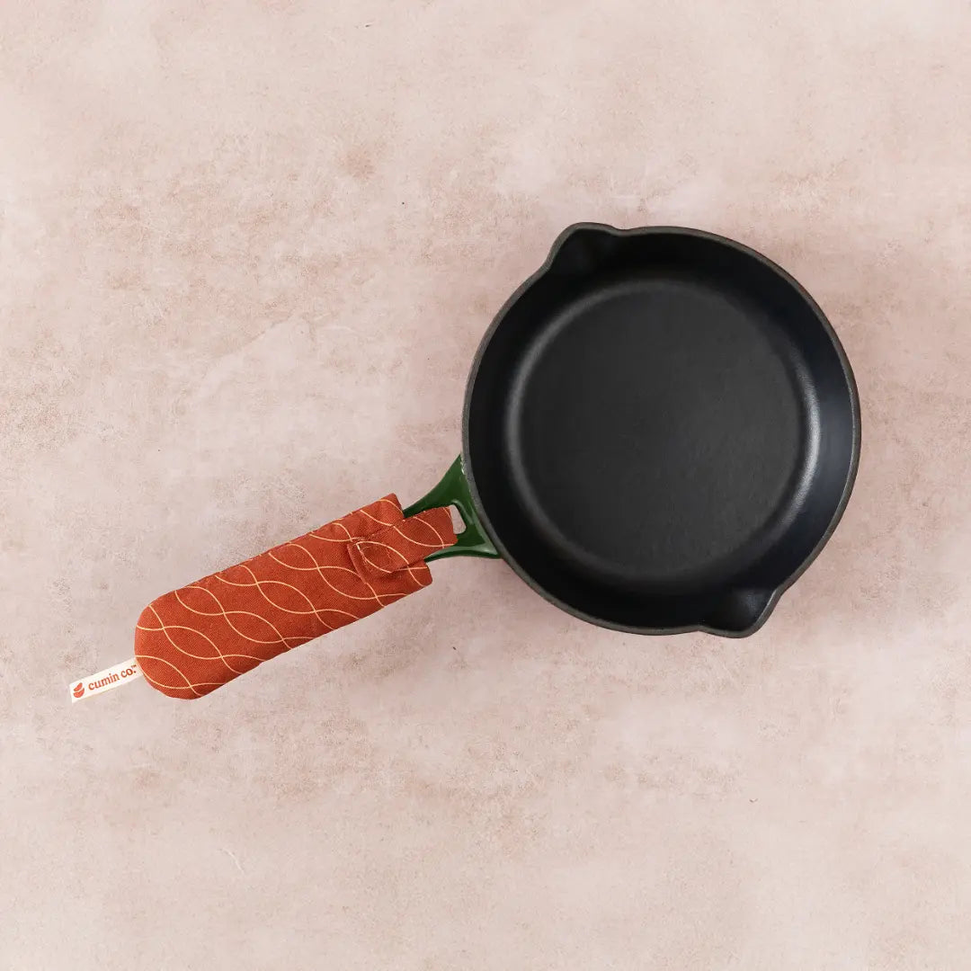 No. 8 Enamel Cast Iron Pan (20cm)