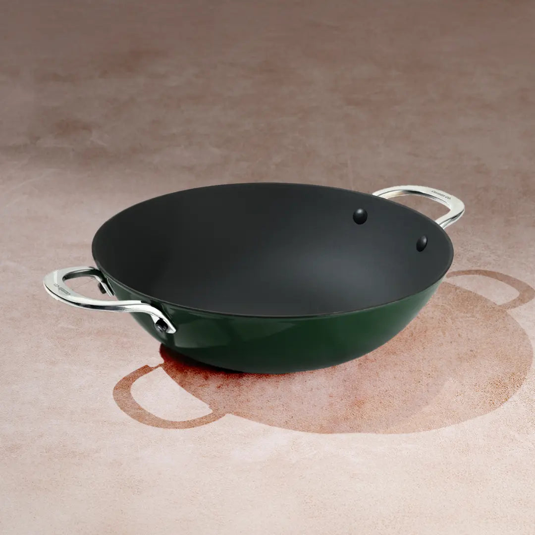No. 11 Enamel Cast Iron Kadai LITE (3.9L)