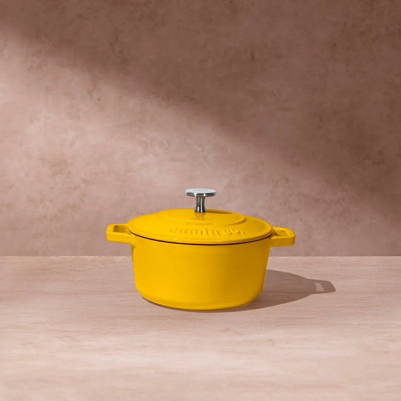 No. 6 Enamel Cast Iron Dutch Oven (1.2L)